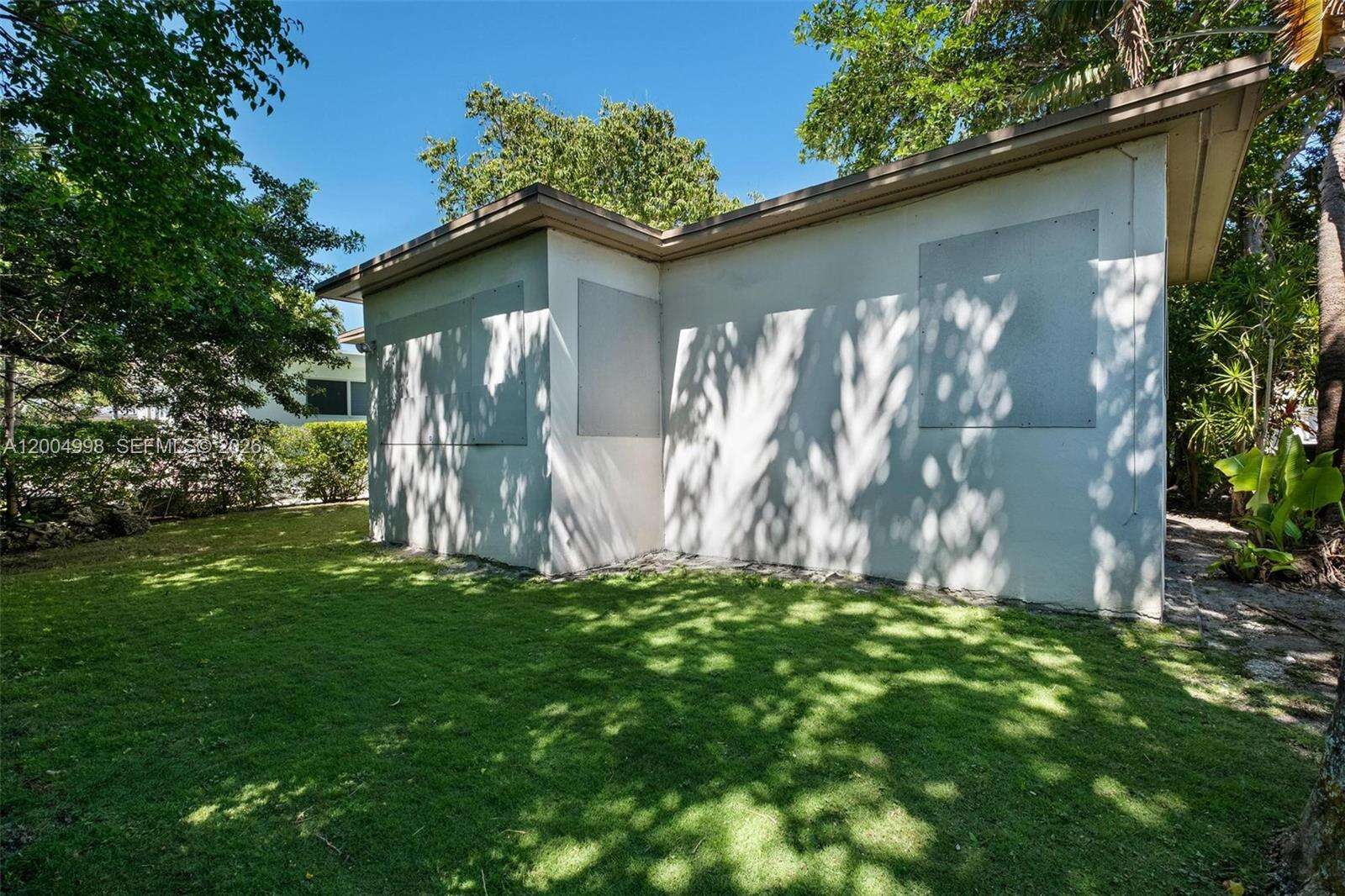 9516 Byron Ave, Surfside, FL 33154 | Picture 12