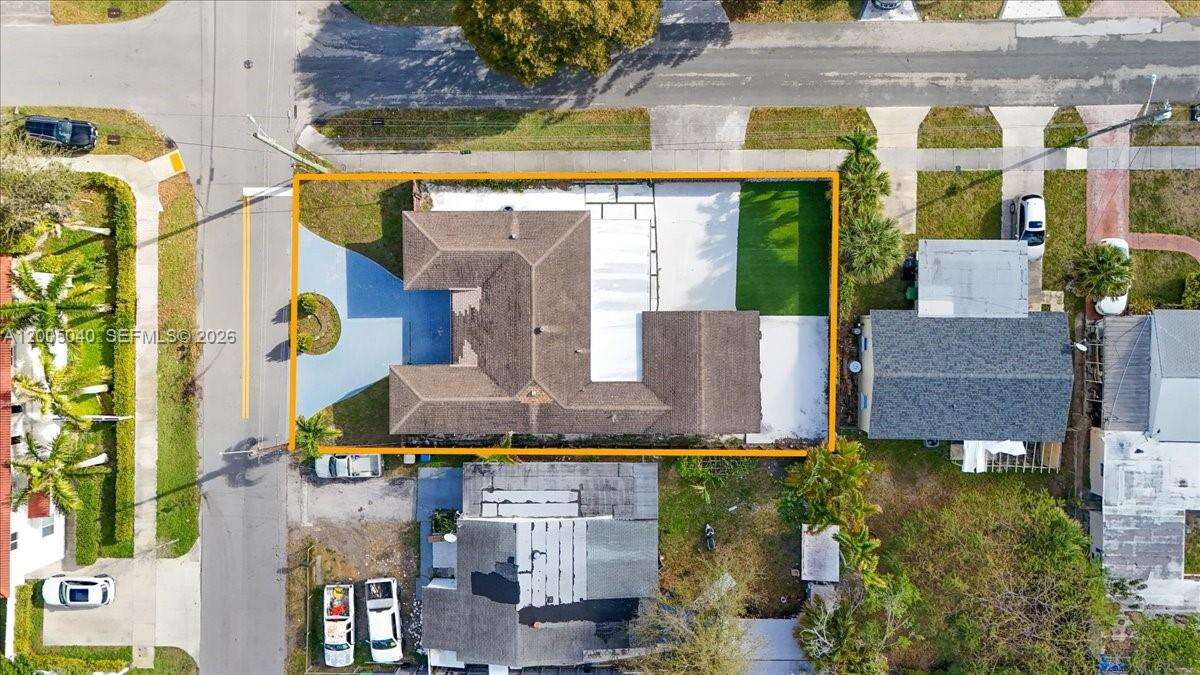 740 7th Ave, Hallandale Beach, FL 33009 - For Sale photo 29