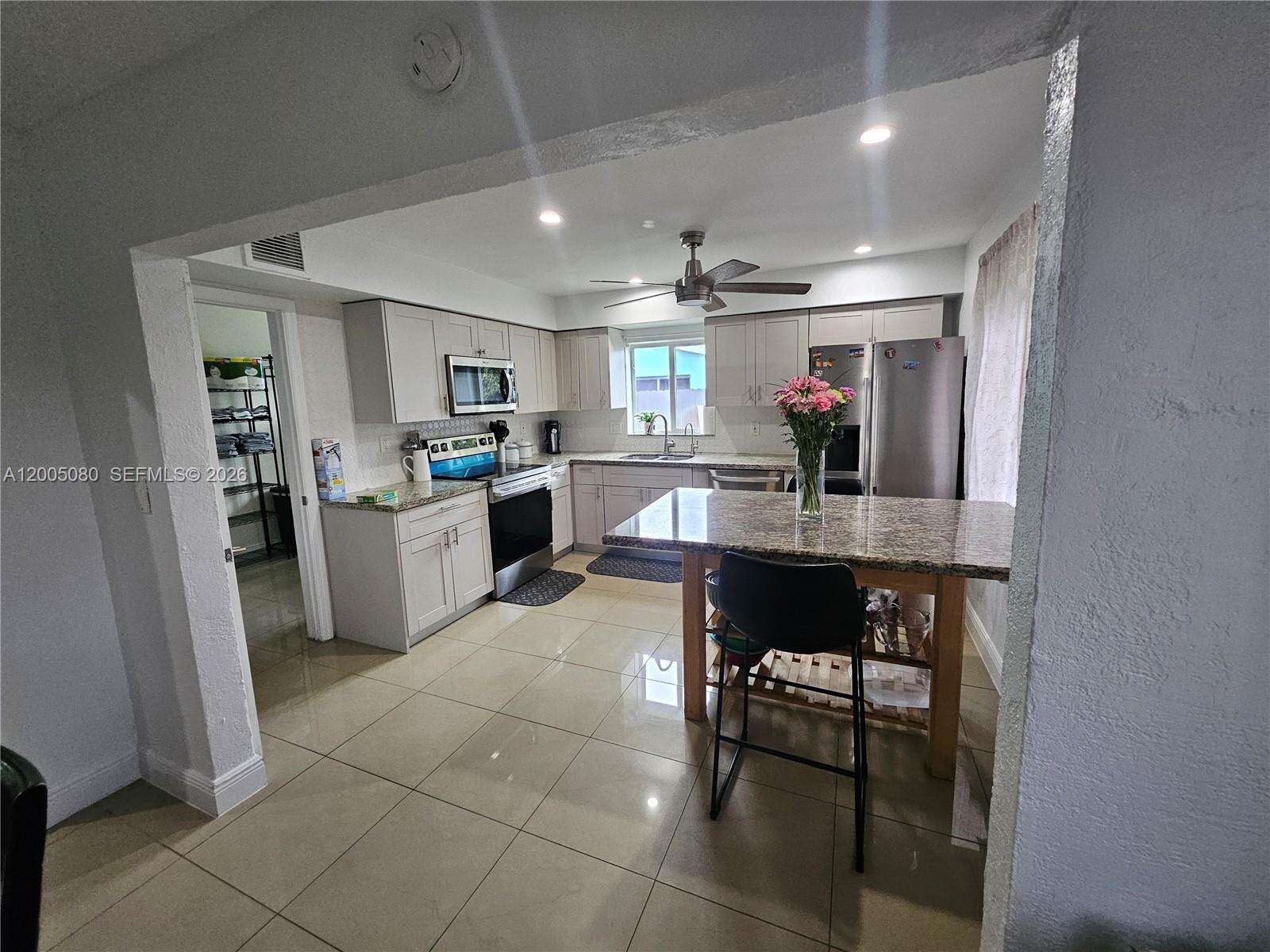 784 Pennsylvania Ave, Fort Lauderdale, FL 33312 - For Sale photo 4