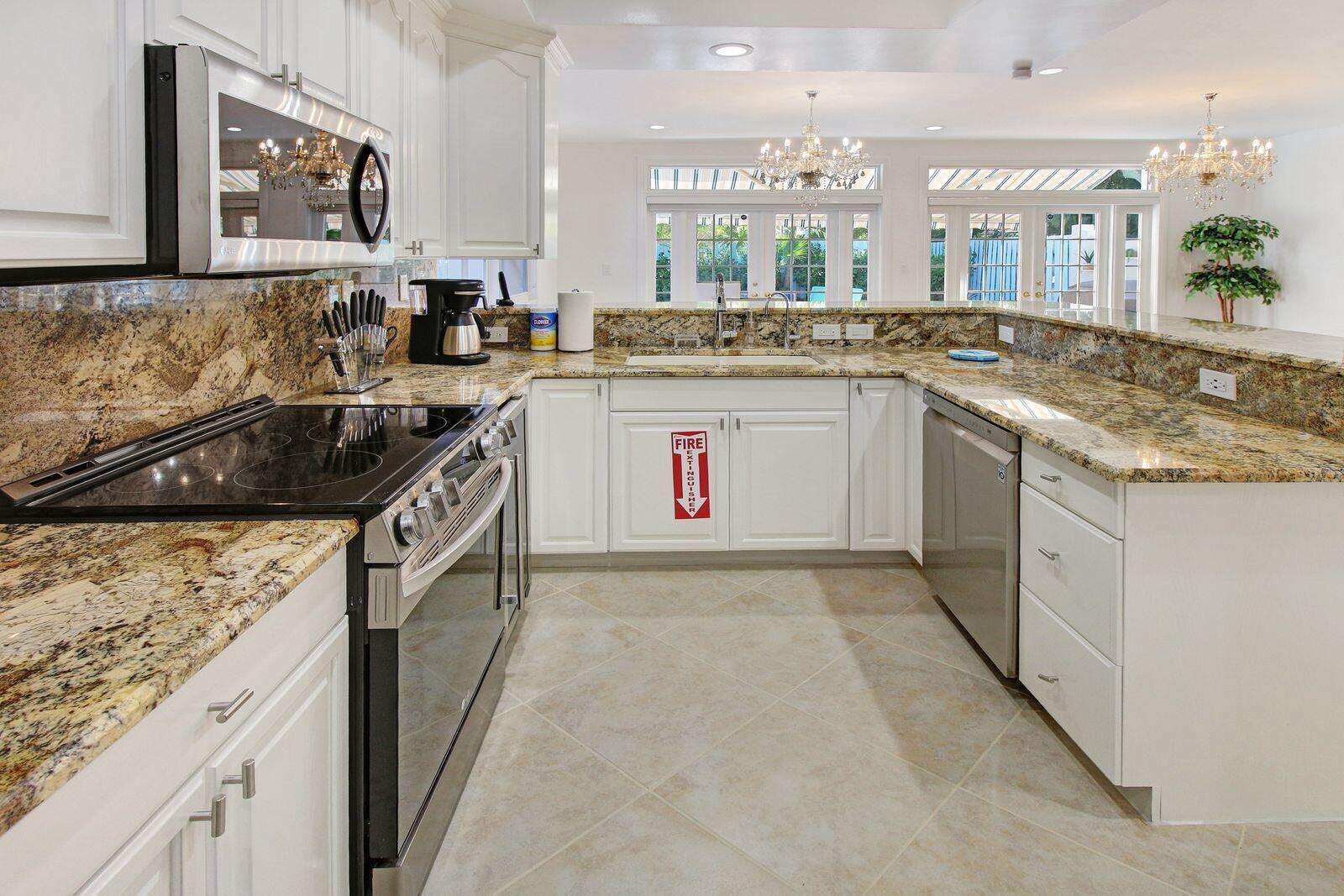 218 Pine, Lauderdale By The Sea, FL 33308 - For Sale photo 8