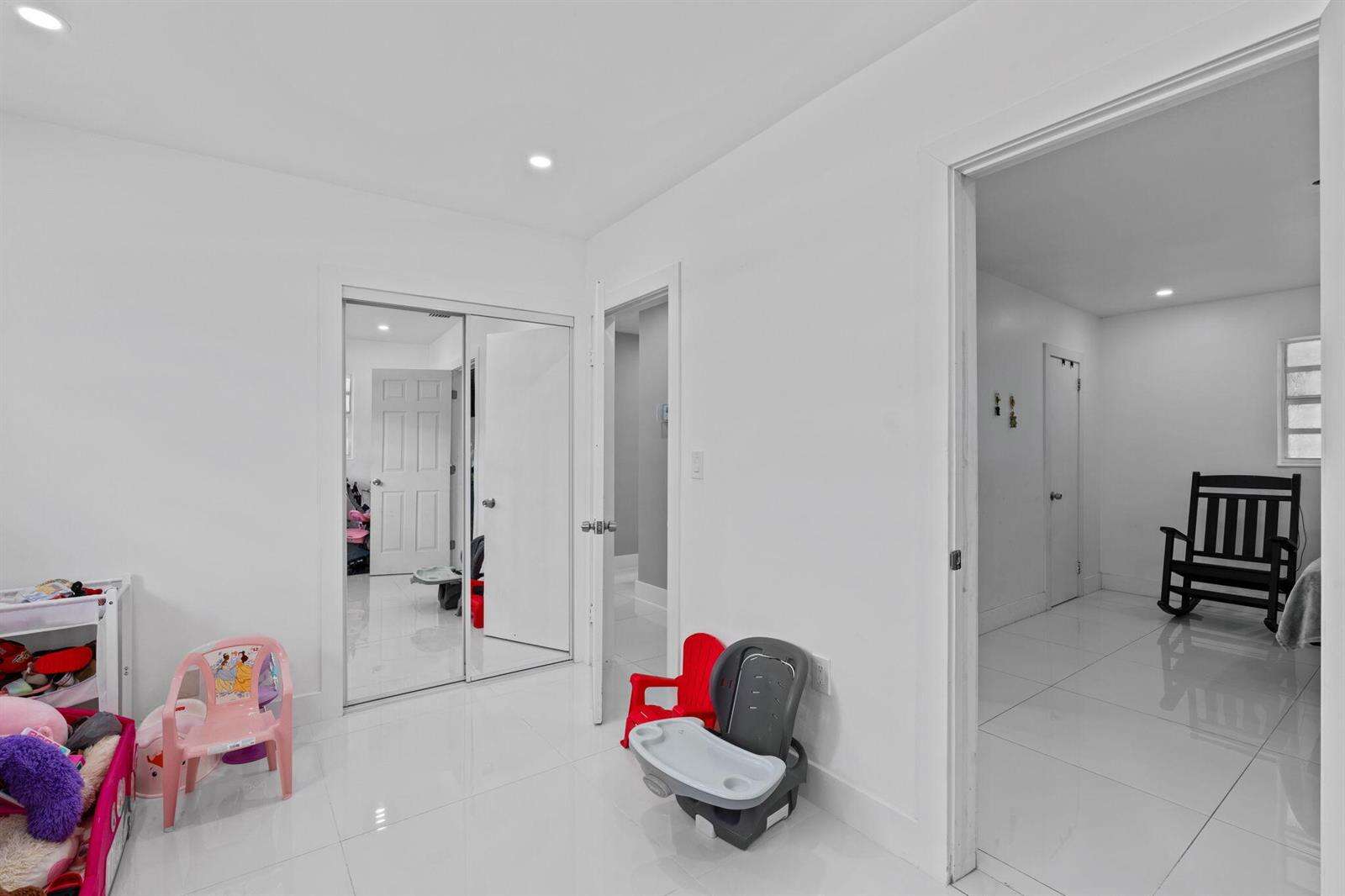 670 29th, Fort Lauderdale, FL 33312 - For Sale photo 17