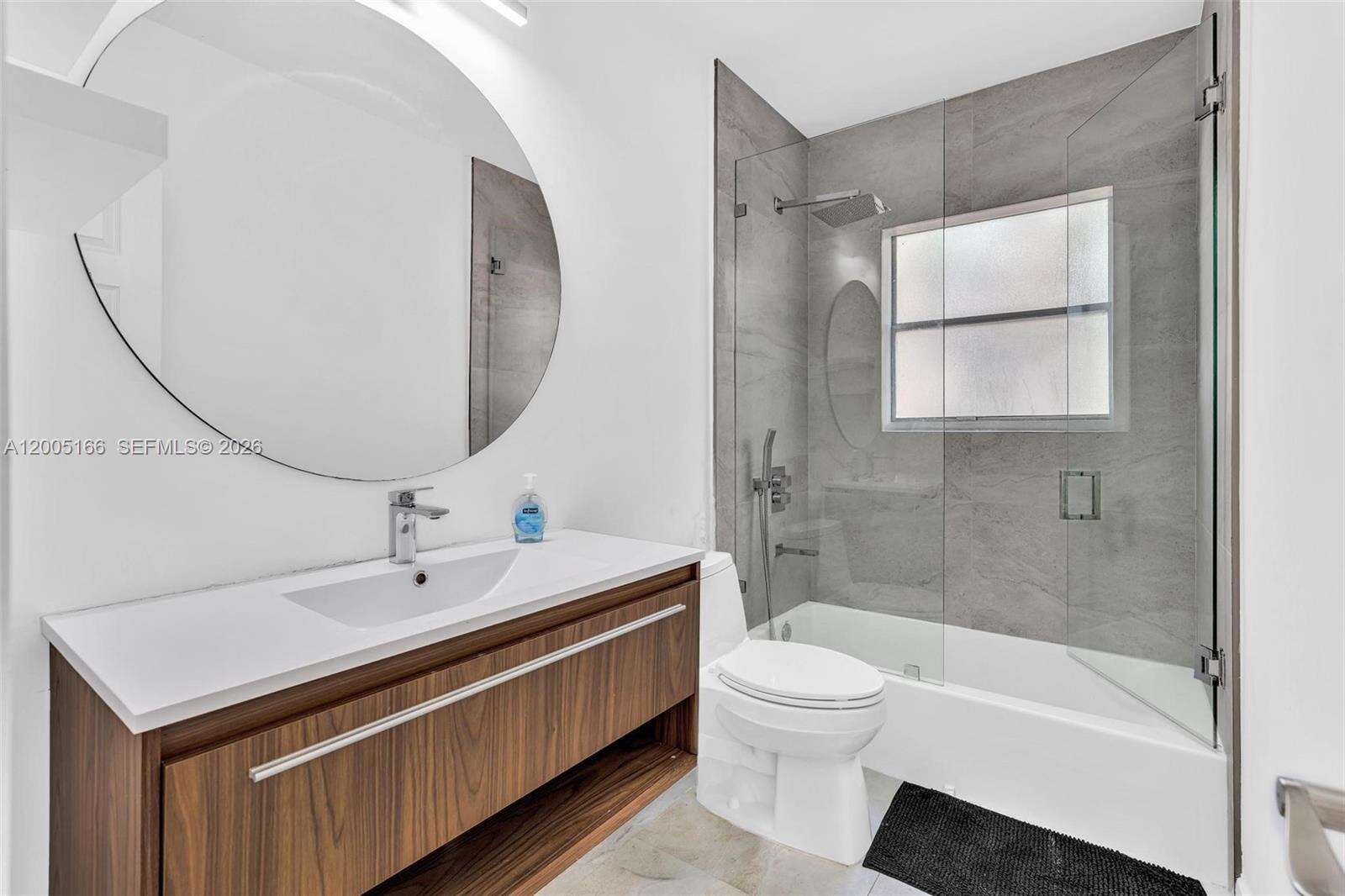 9264 Byron Ave, Surfside, FL 33154 | Picture 23