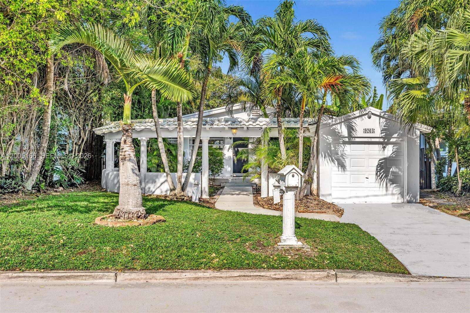 9264 Byron Ave, Surfside, FL 33154 | Picture 7