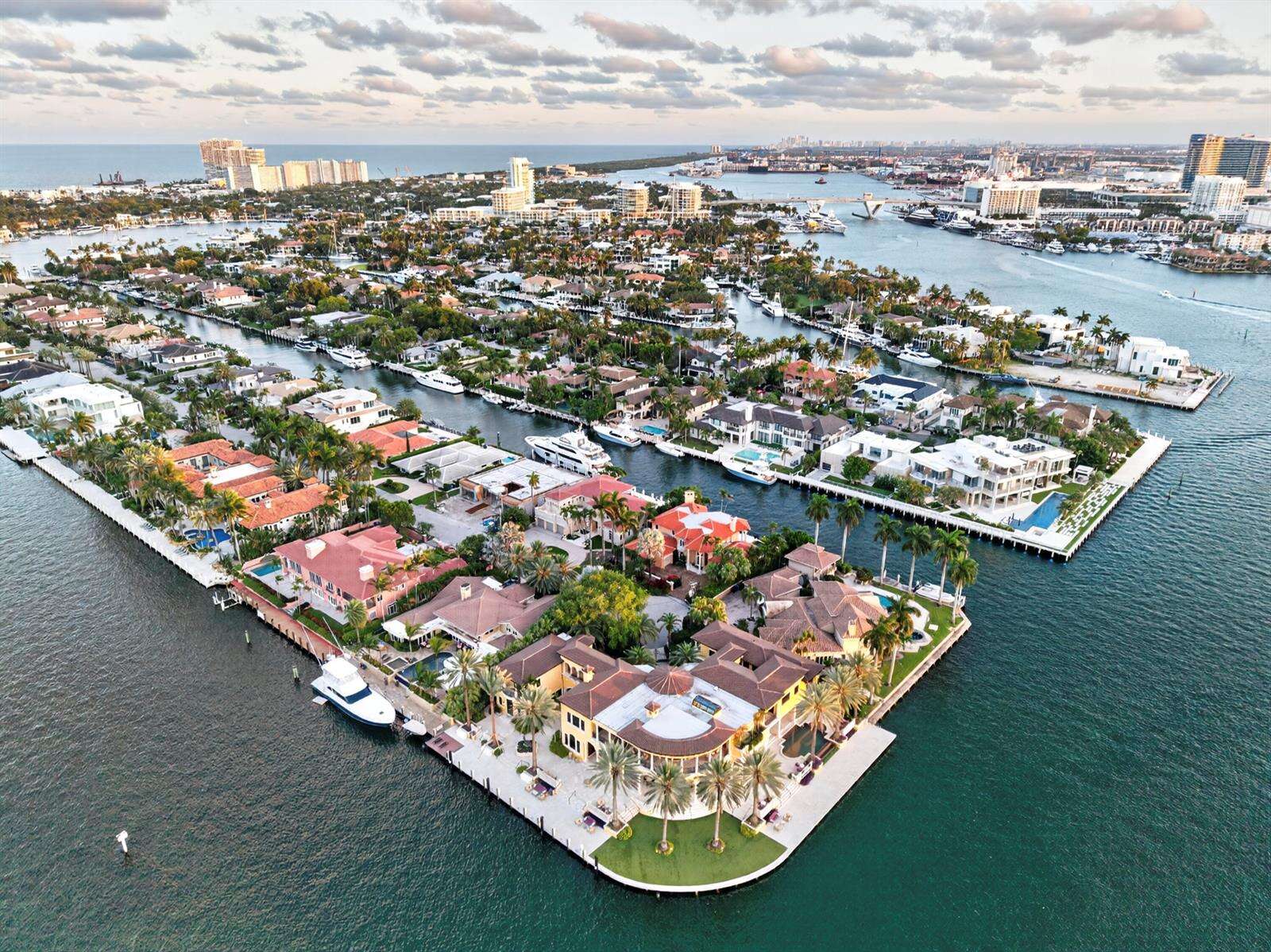 1 Isla Bahia, Fort Lauderdale, FL 33316 - For Sale photo 3