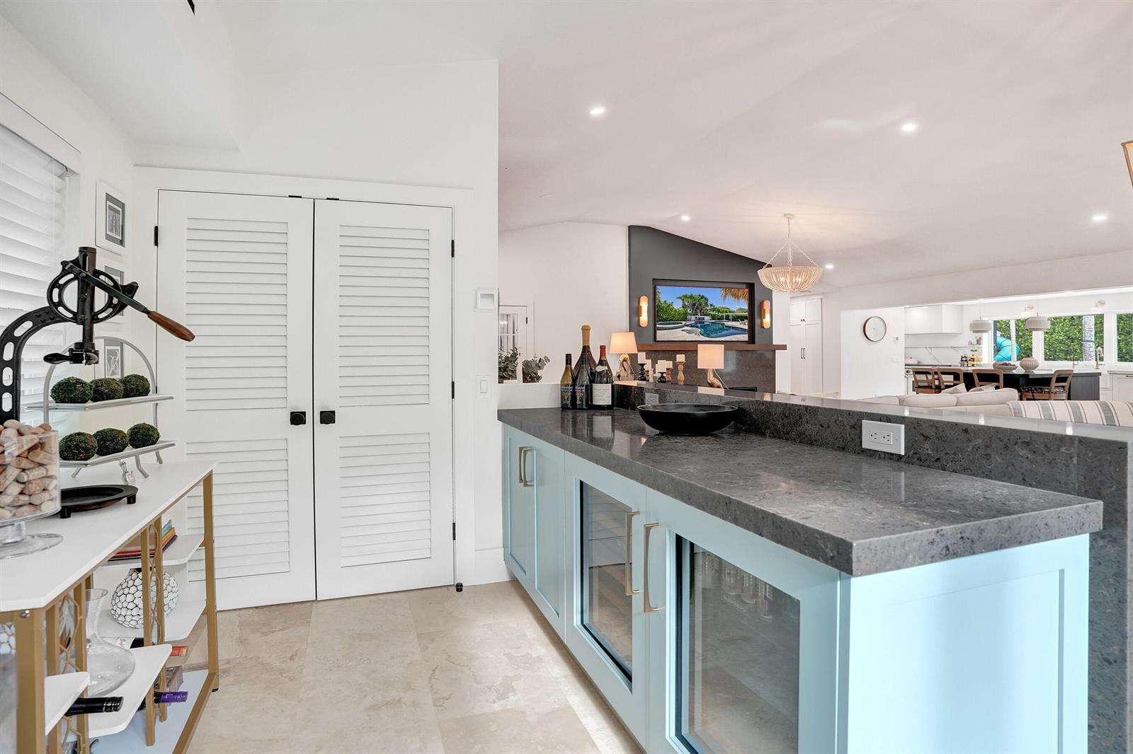 2421 12th, Fort Lauderdale, FL 33304 - For Sale photo 21