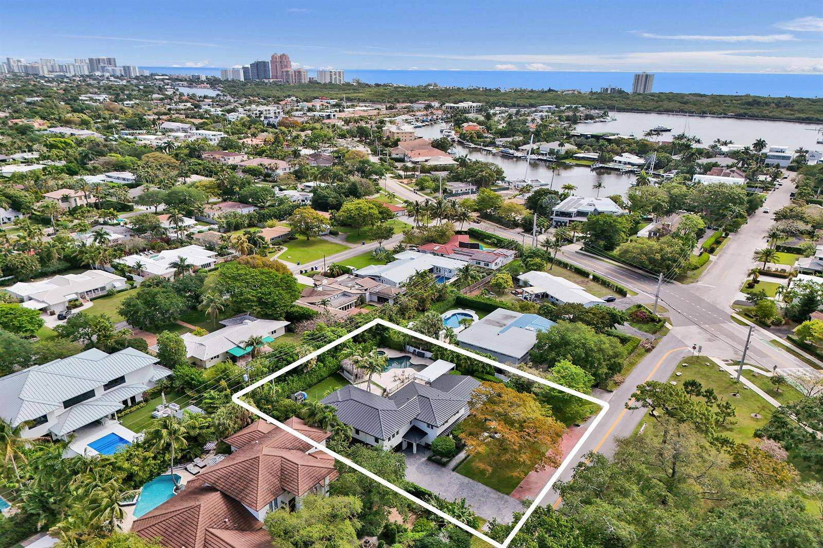2421 12th, Fort Lauderdale, FL 33304 - For Sale photo 10