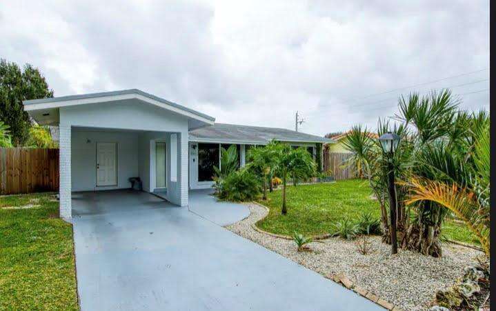 1905 45th, Hollywood, FL 33021 - For Sale photo 1