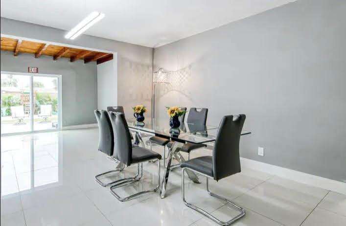 1905 45th, Hollywood, FL 33021 - For Sale photo 7