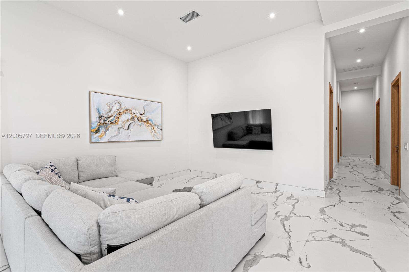 635 9th St, Hallandale Beach, FL 33009 | Picture 21