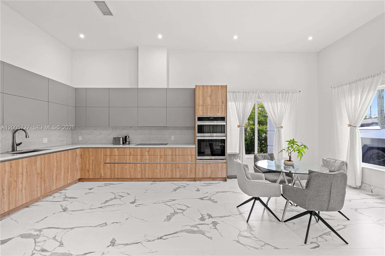 635 9th St, Hallandale Beach, FL 33009 | Picture 22