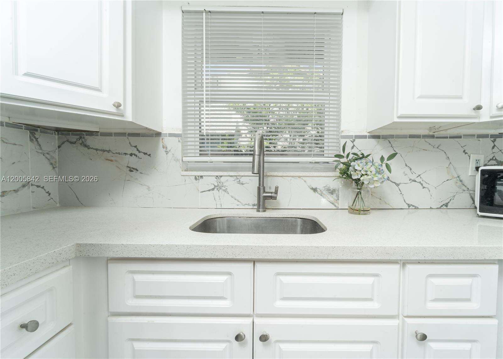 2260 Charleston St, Hollywood, FL 33020 - For Sale photo 13