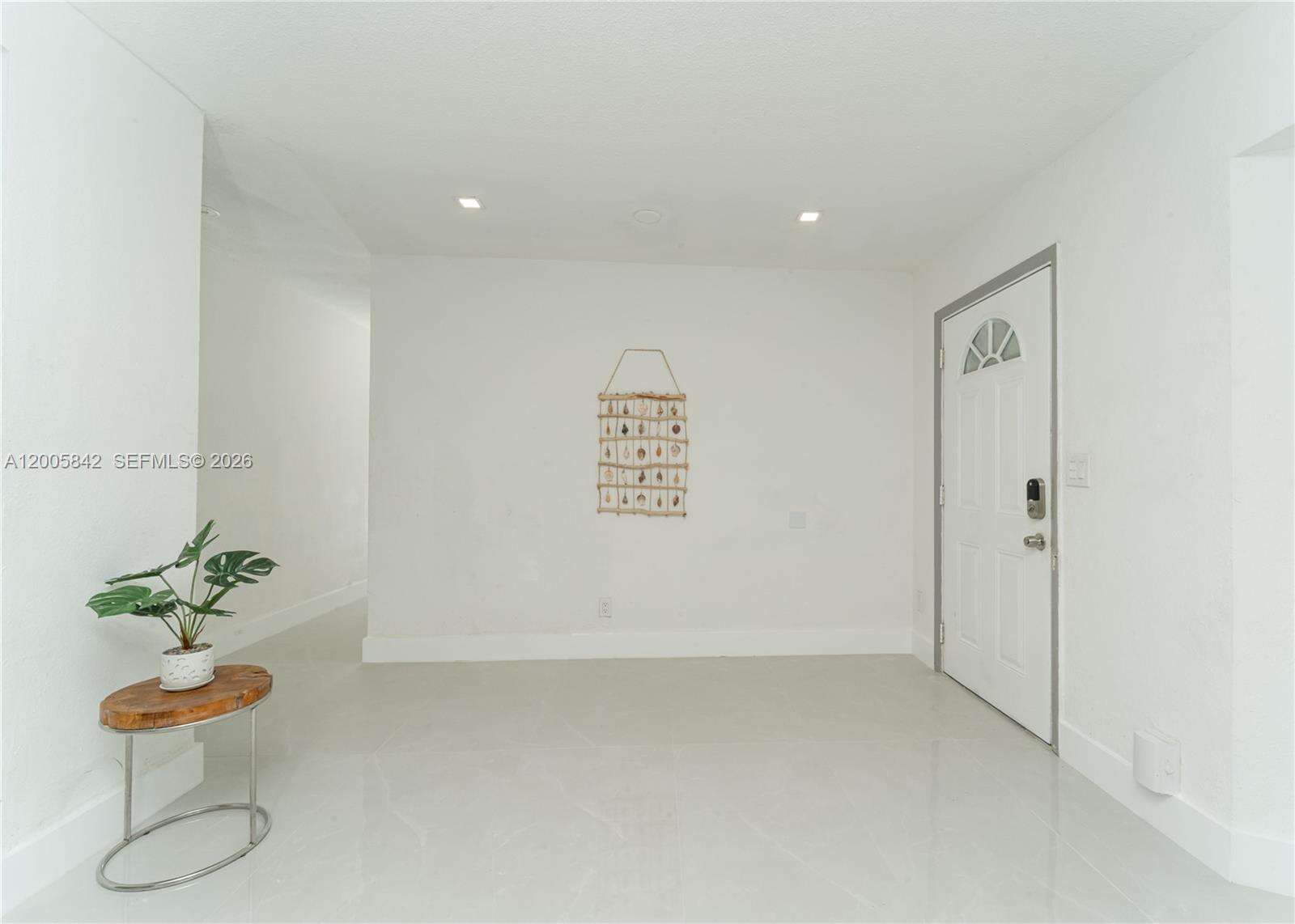 2260 Charleston St, Hollywood, FL 33020 - For Sale photo 8