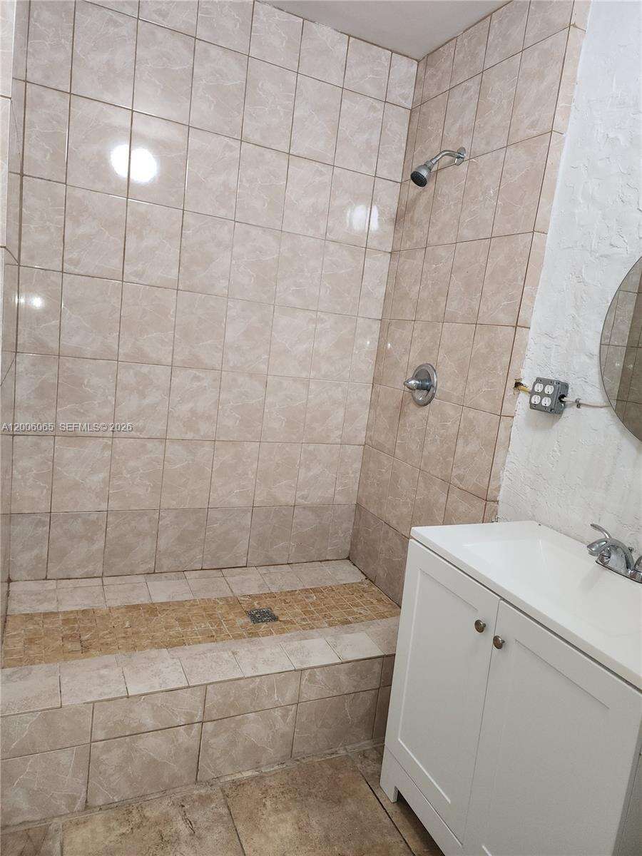 2513 Lincoln St, Hollywood, FL 33020 | Picture 12