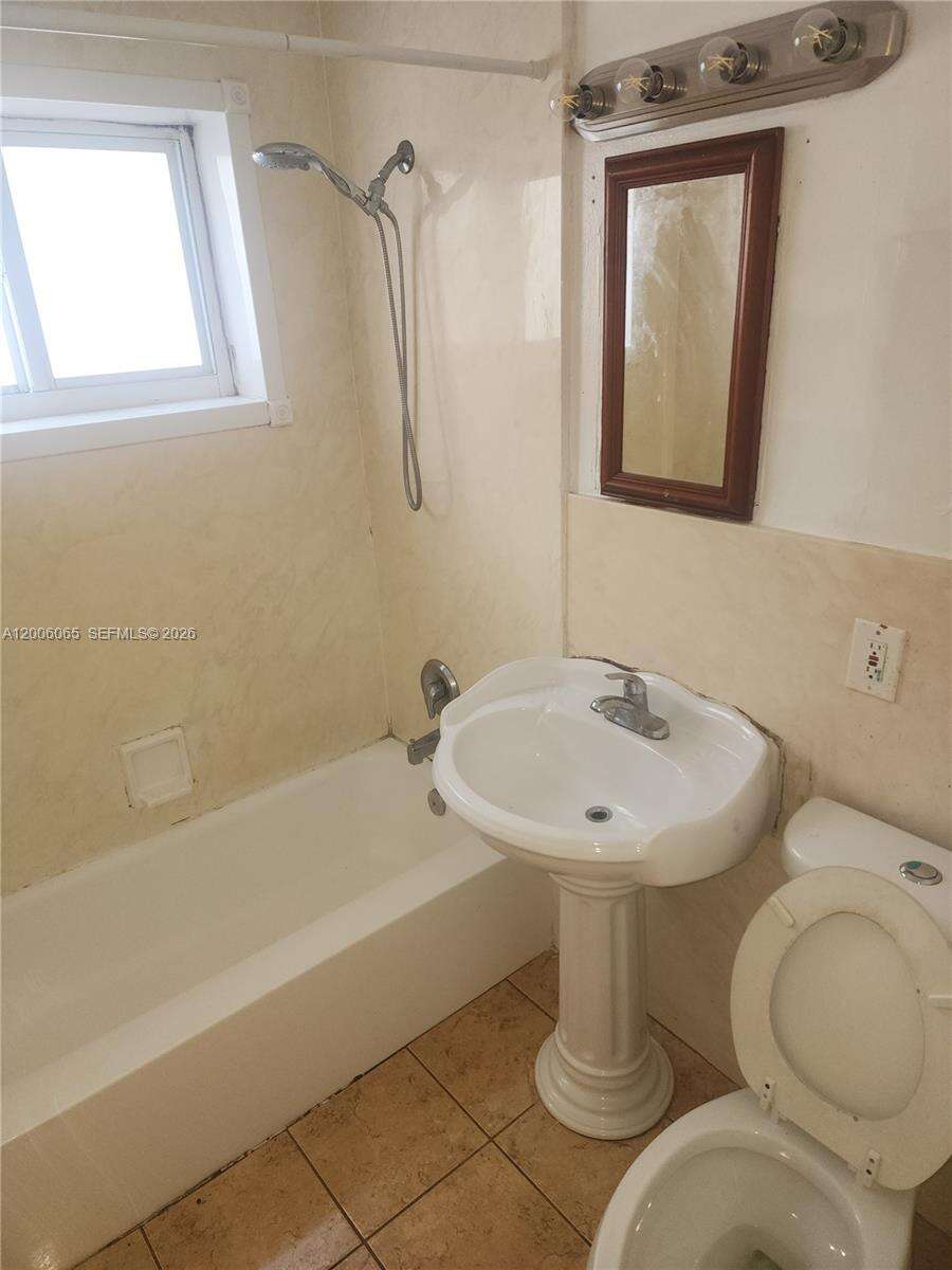 2513 Lincoln St, Hollywood, FL 33020 | Picture 10