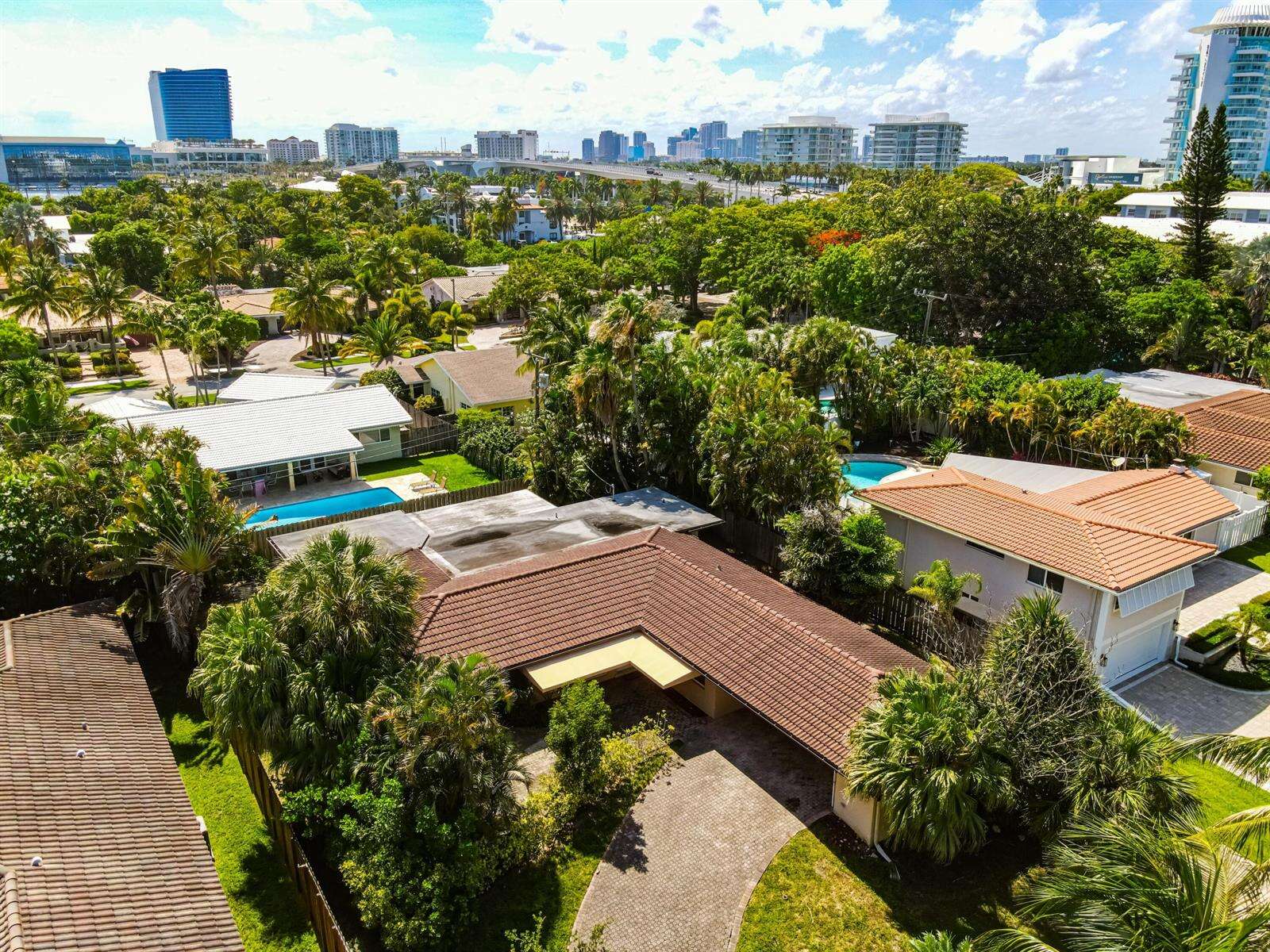 1817 25, Fort Lauderdale, FL 33316 - For Sale photo 3