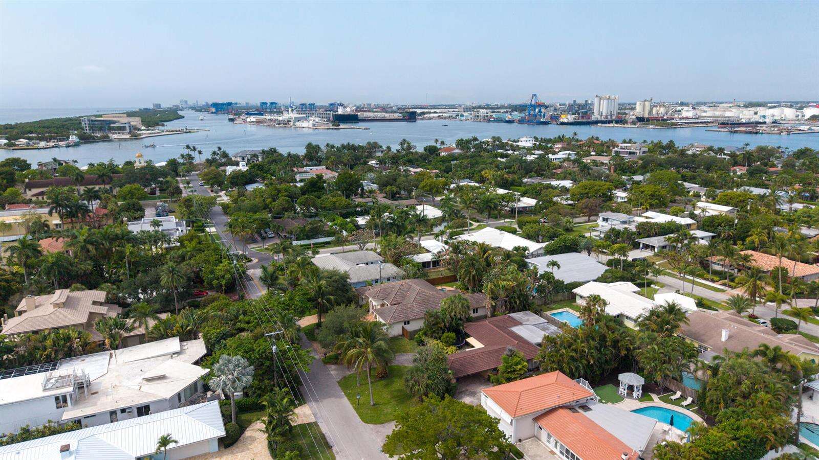 1817 25, Fort Lauderdale, FL 33316 - For Sale photo 6