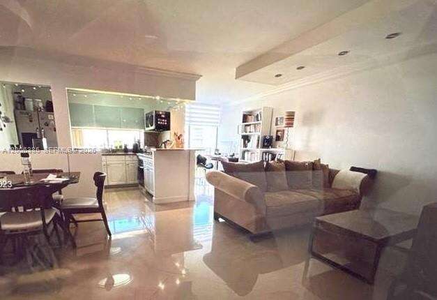 16909 Bay Rd, Sunny Isles Beach, FL 33160 | Picture 3