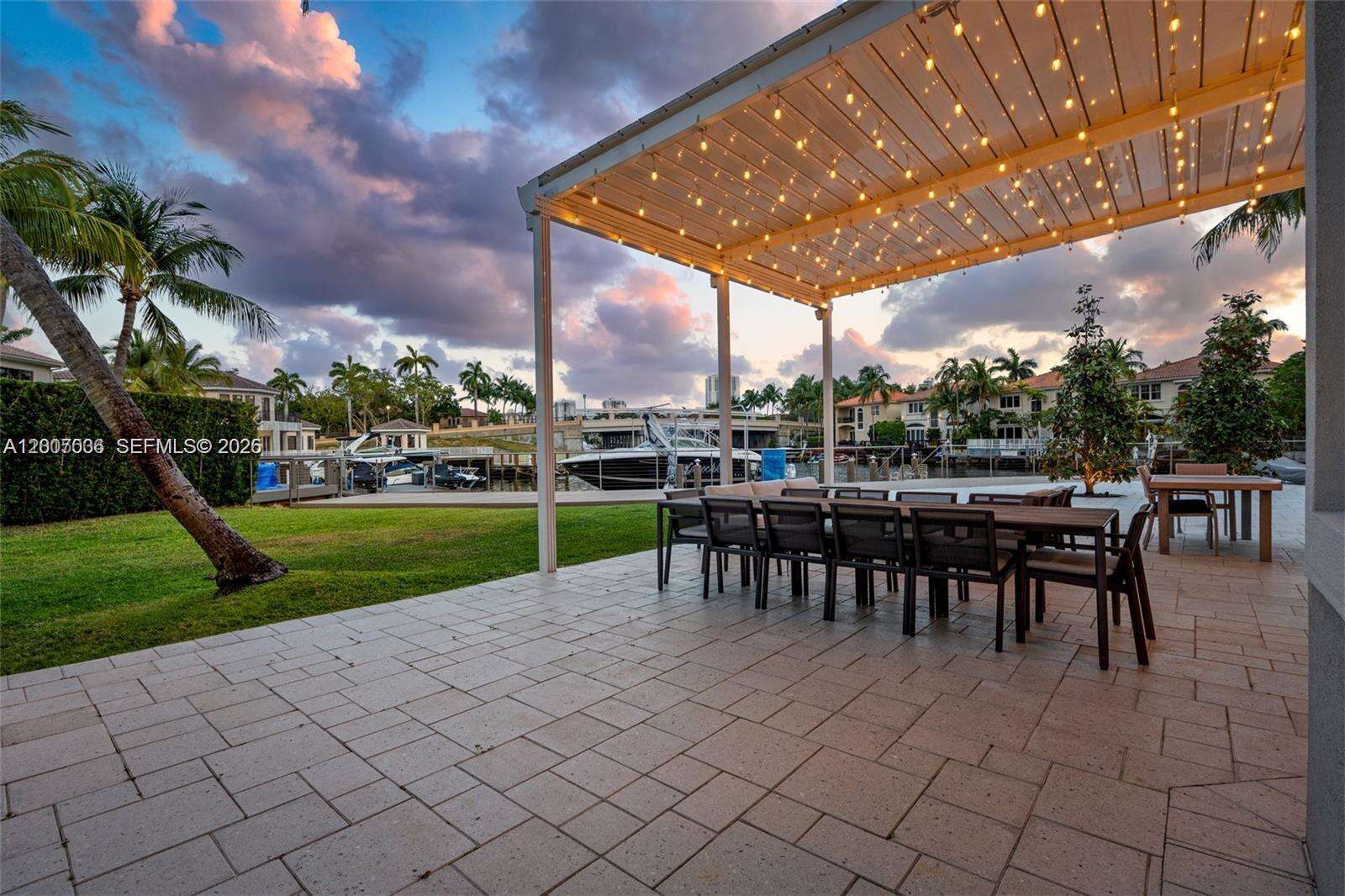 1260 Harbor Ct, Hollywood, FL 33019 | Picture 17