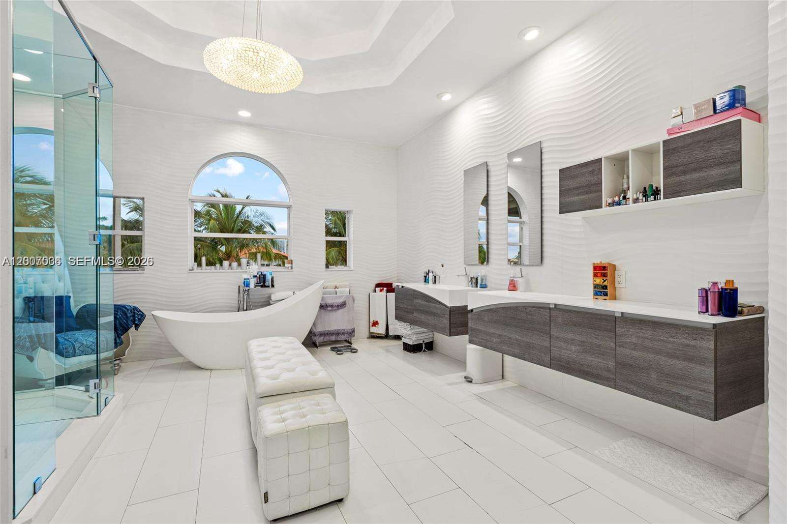 1260 Harbor Ct, Hollywood, FL 33019 | Picture 37