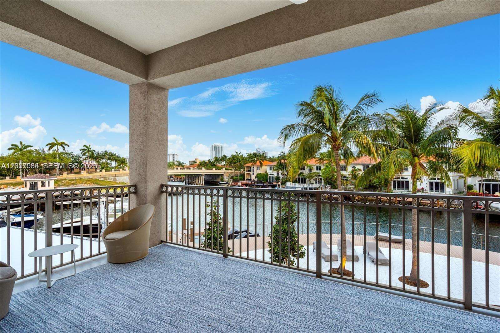 1260 Harbor Ct, Hollywood, FL 33019 | Picture 39