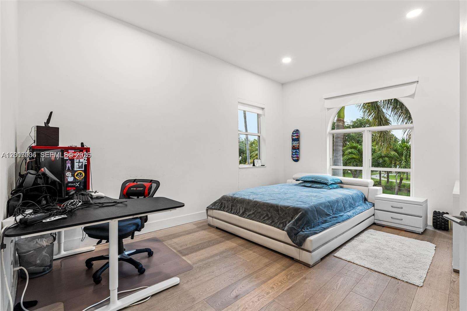 1260 Harbor Ct, Hollywood, FL 33019 | Picture 47