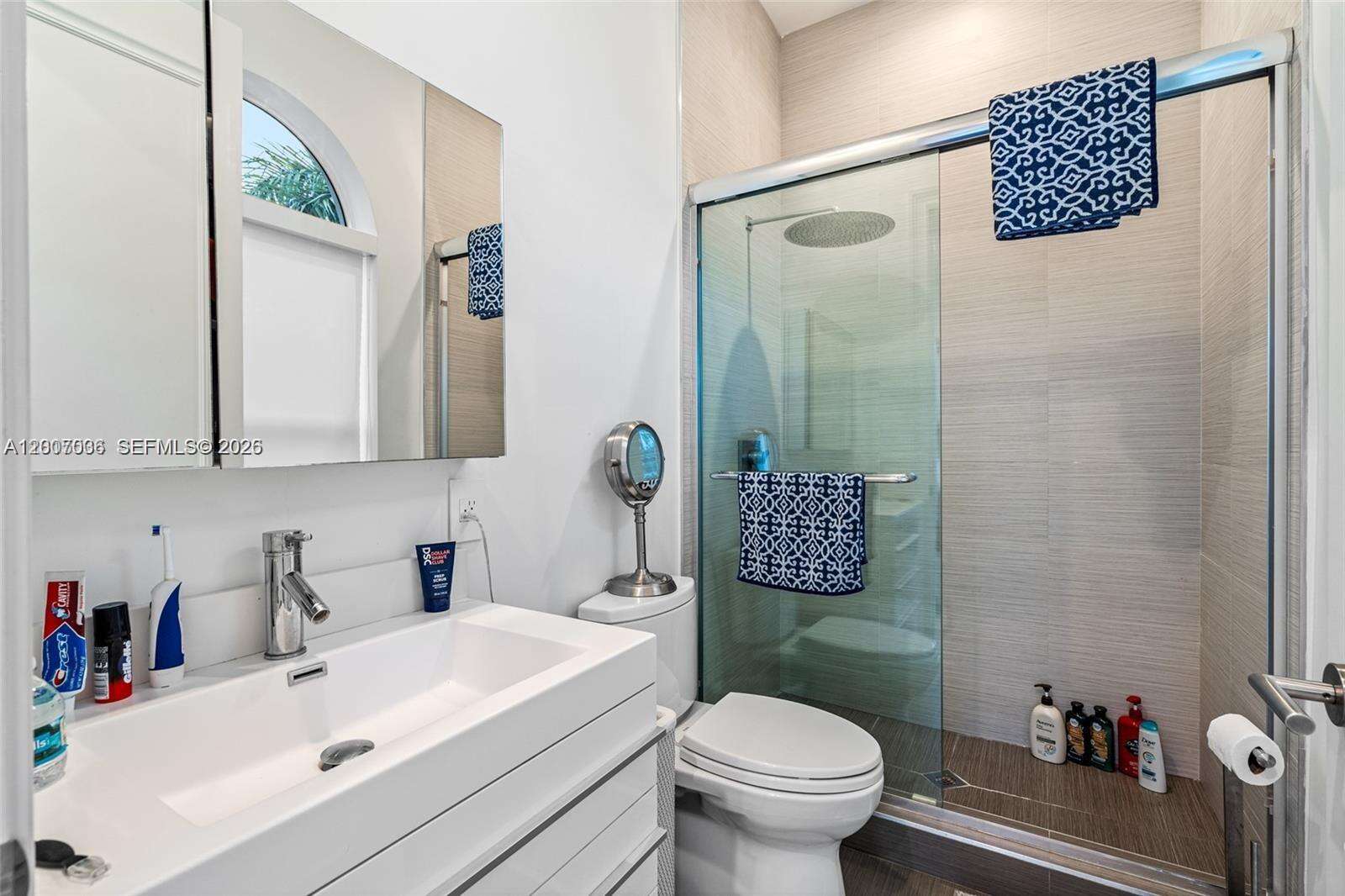 1260 Harbor Ct, Hollywood, FL 33019 | Picture 48