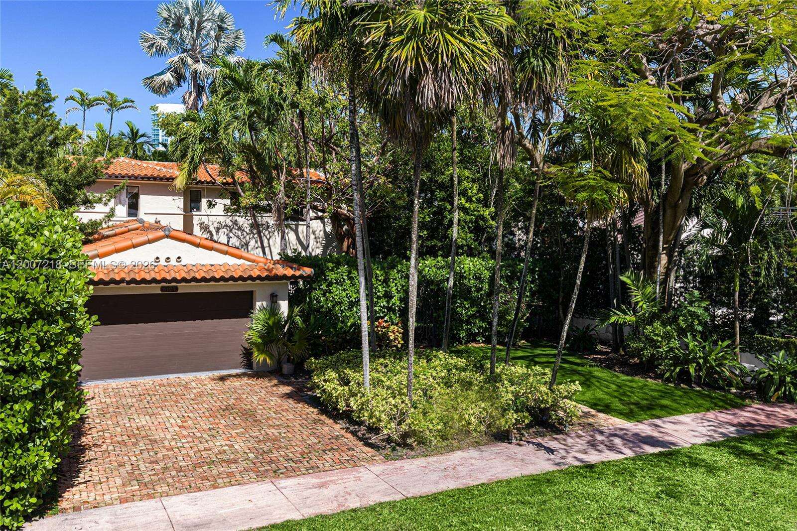 6121 La Gorce Dr, Miami Beach, FL 33140 | Picture 30