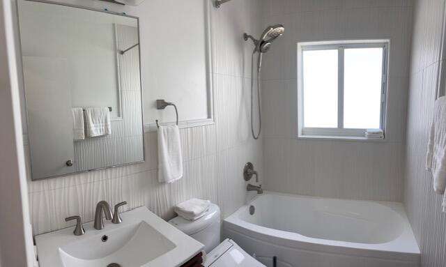 1107 15th, Hollywood, FL 33020 - For Sale photo 15