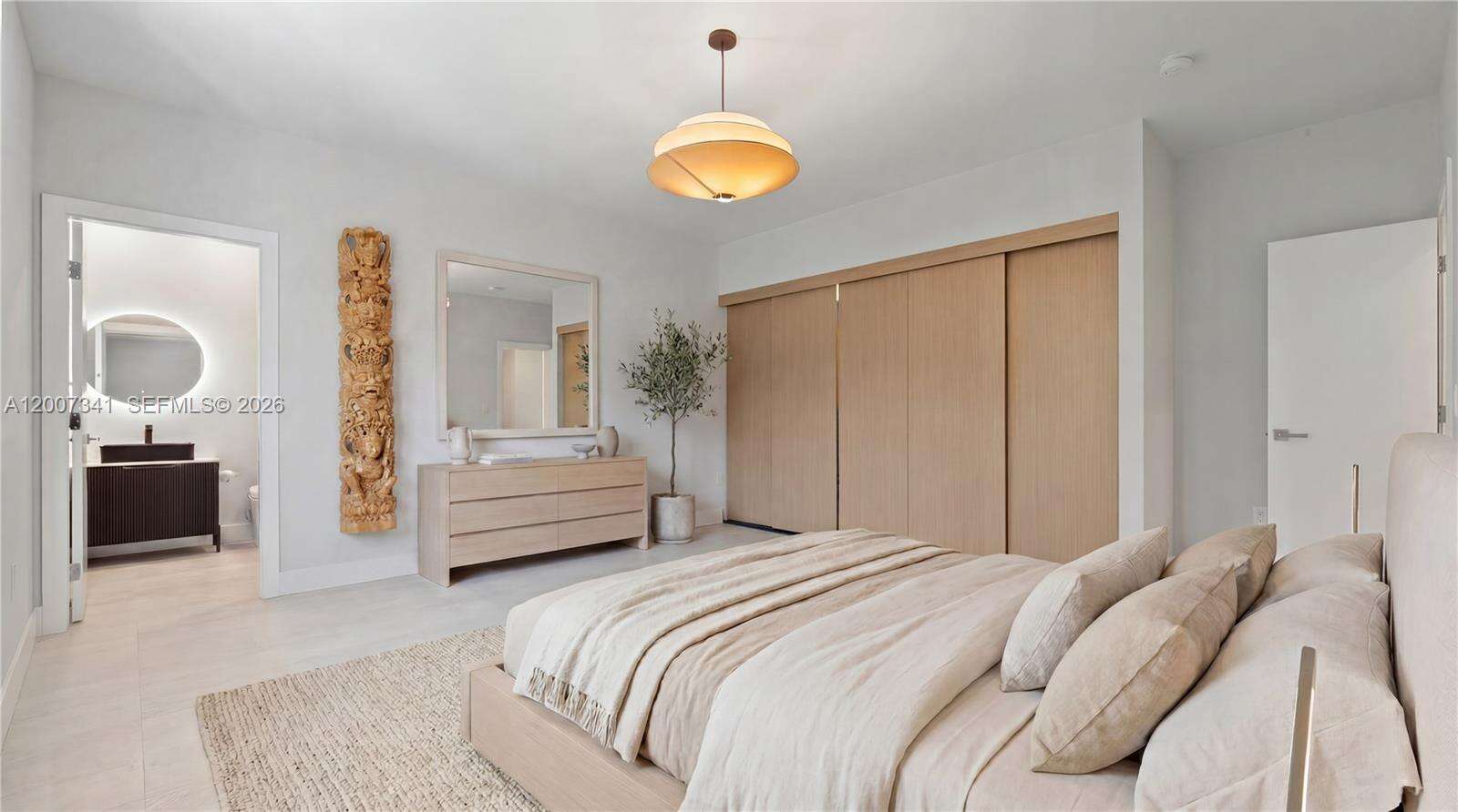 550 Shore Dr, Miami Beach, FL 33141 - For Sale photo 15
