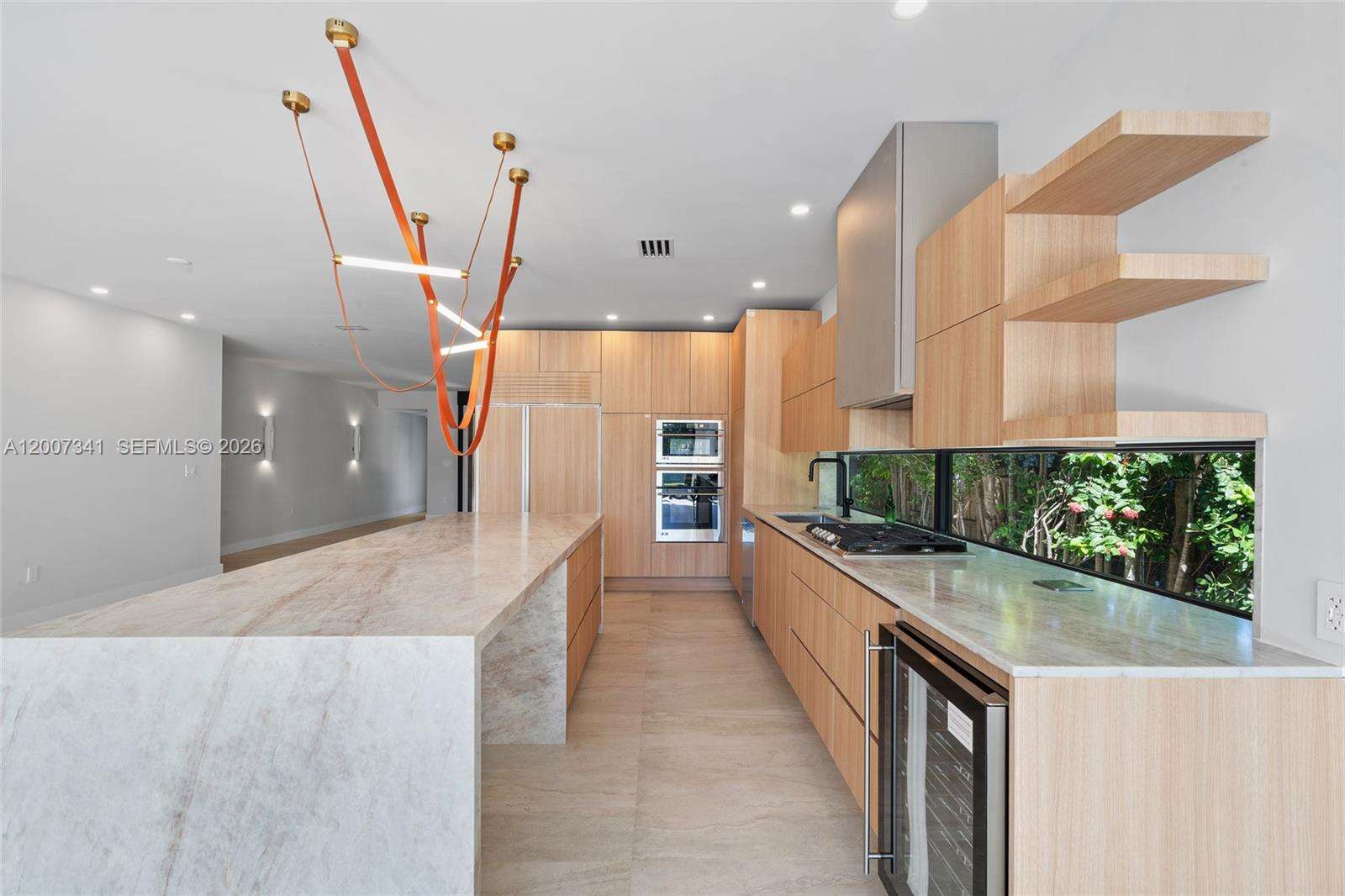 550 Shore Dr, Miami Beach, FL 33141 - For Sale photo 18
