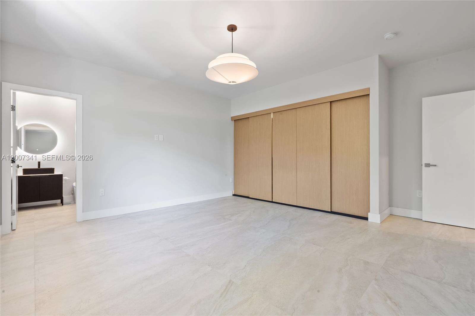 550 Shore Dr, Miami Beach, FL 33141 - For Sale photo 33