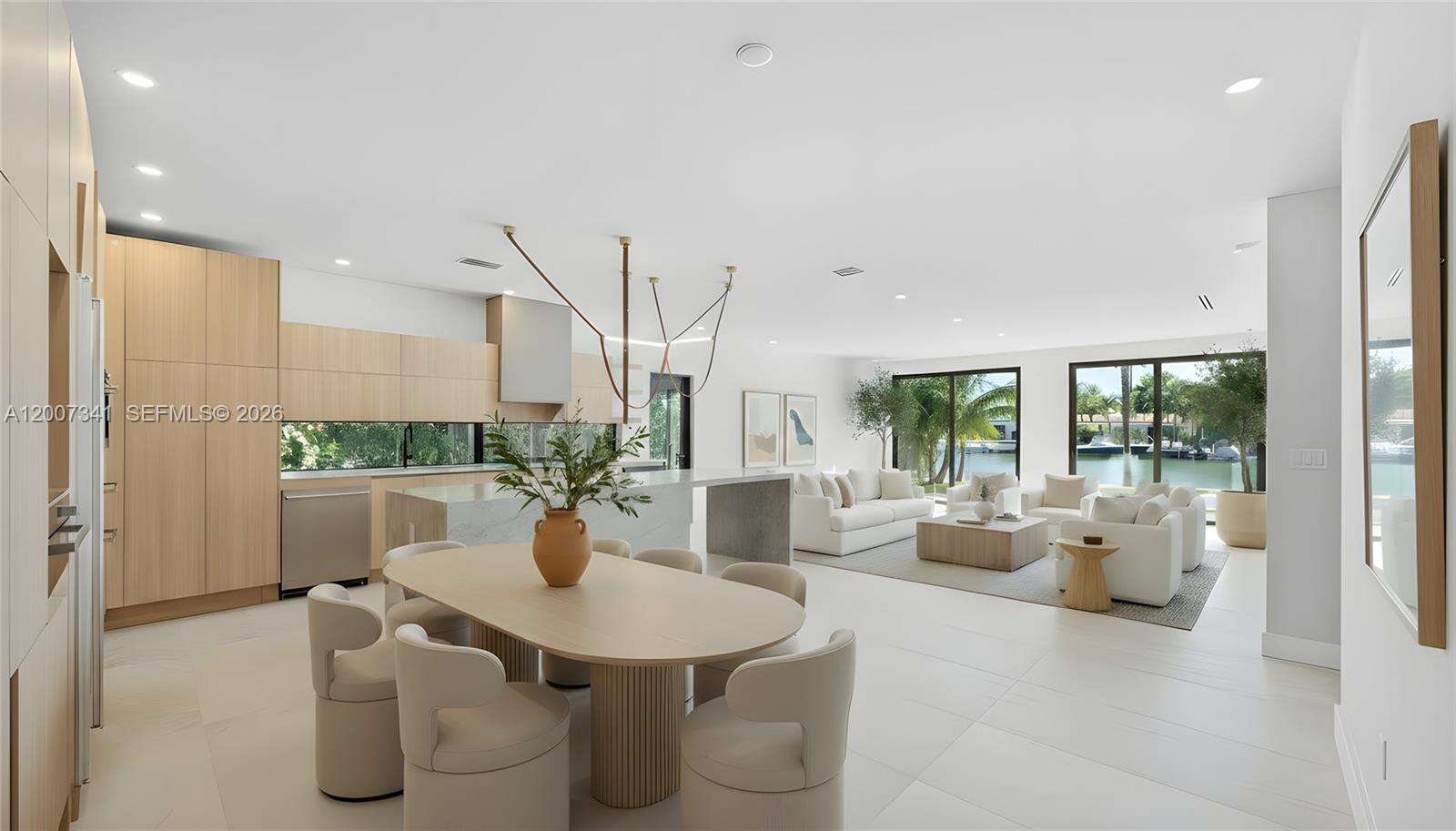 550 Shore Dr, Miami Beach, FL 33141 - For Sale photo 5