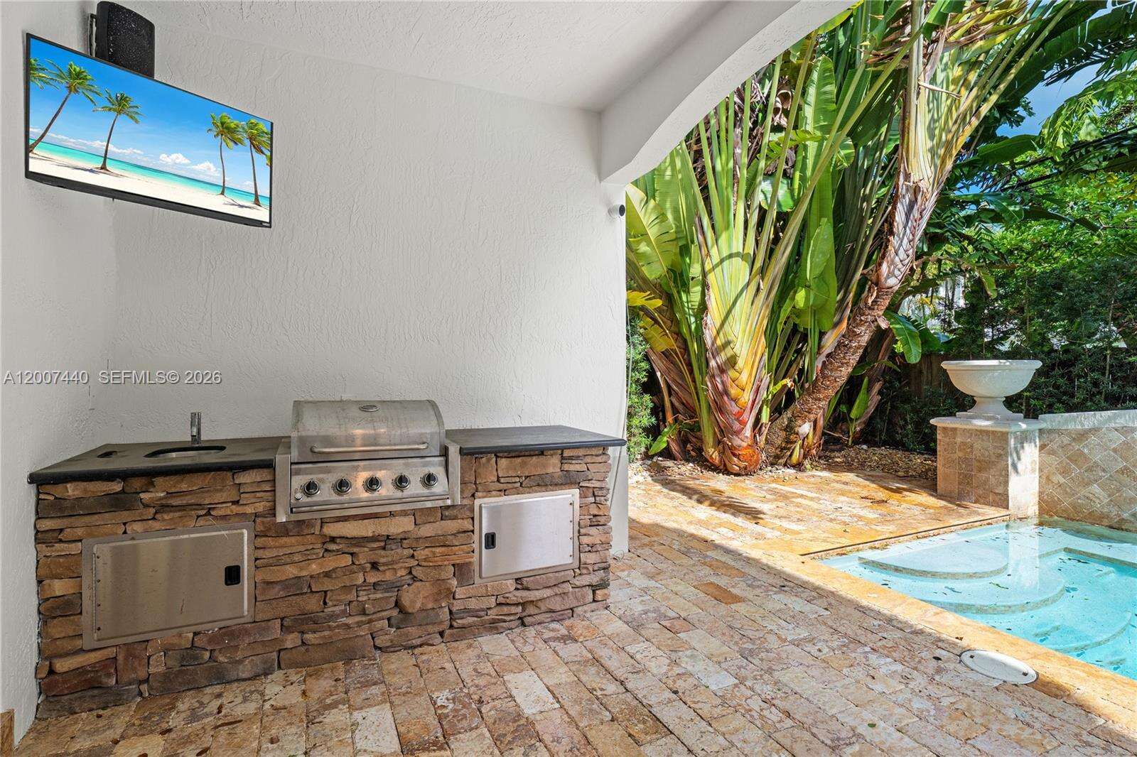 4065 Battersea Rd, Miami, FL 33133 | Picture 13