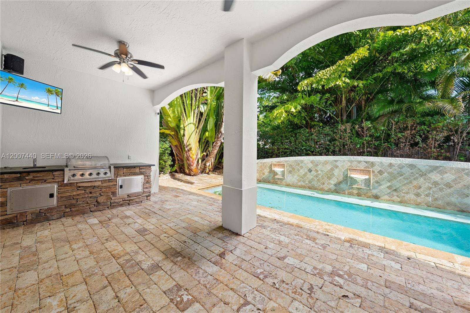 4065 Battersea Rd, Miami, FL 33133 | Picture 14