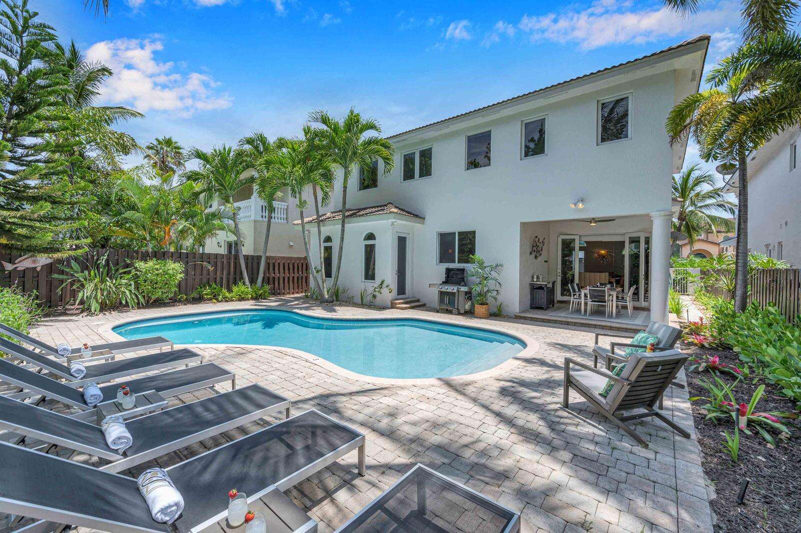 3315 17th, Fort Lauderdale, FL 33305 - For Sale photo 4