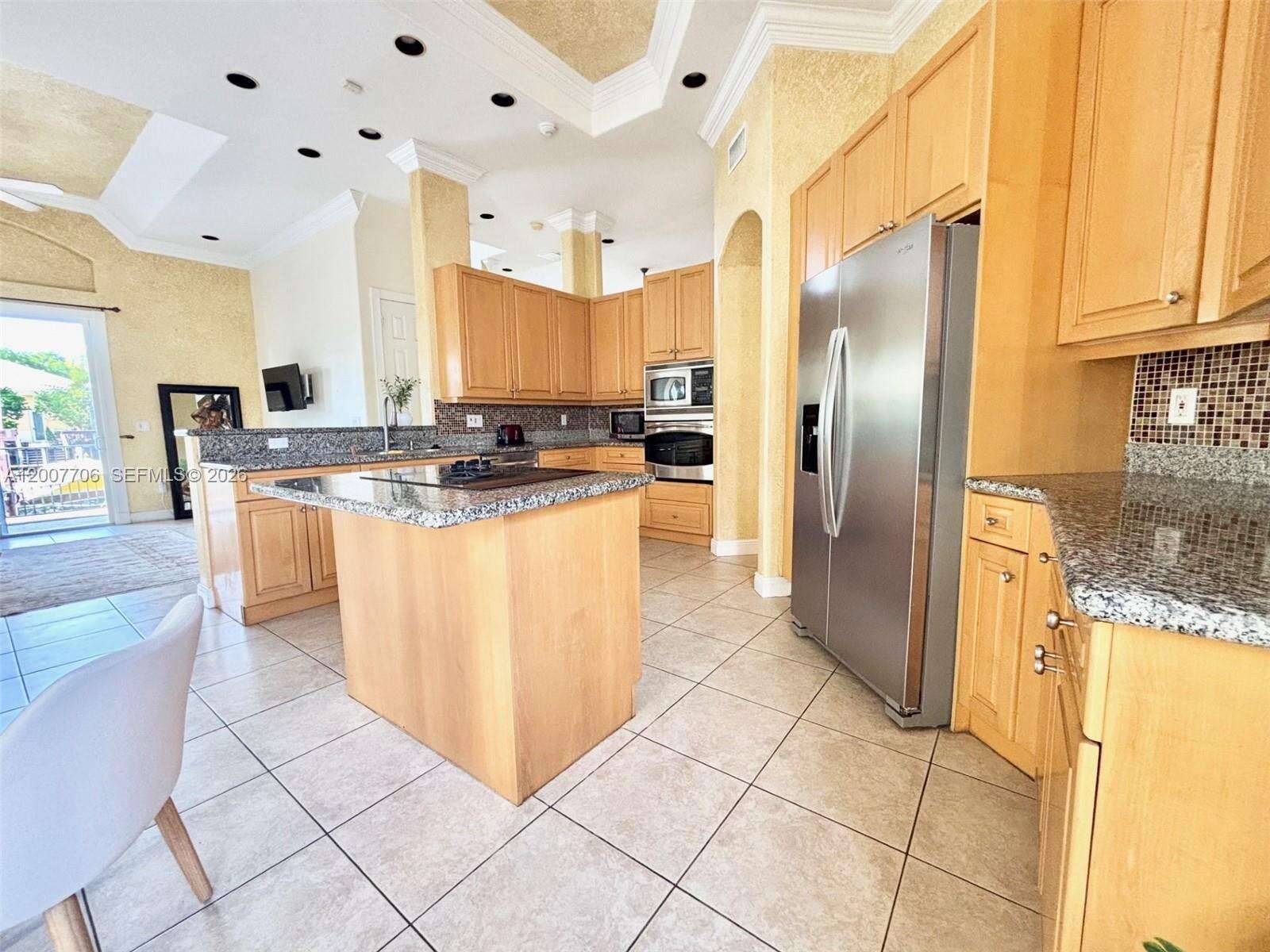 1141 Waterside Ln, Hollywood, FL 33019 | Picture 24