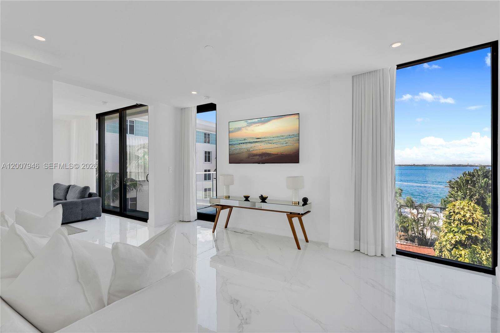 11 Century Ln, Miami Beach, FL 33139 | Picture 15