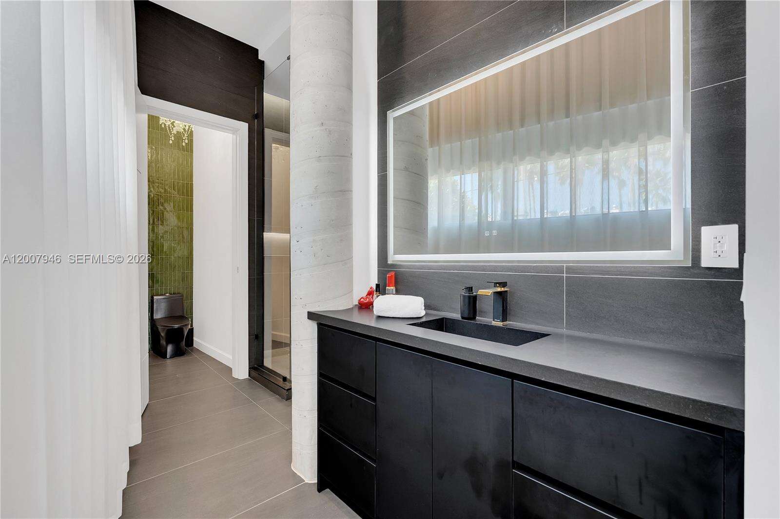 11 Century Ln, Miami Beach, FL 33139 | Picture 8