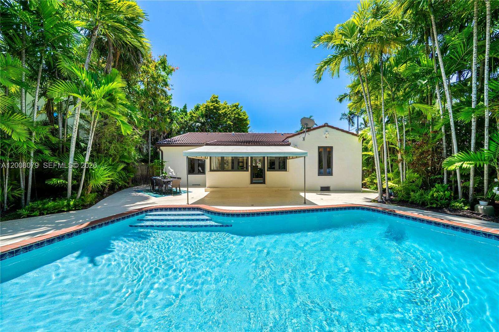 739 Lakeview Dr, Miami Beach, FL 33140 | Picture 2
