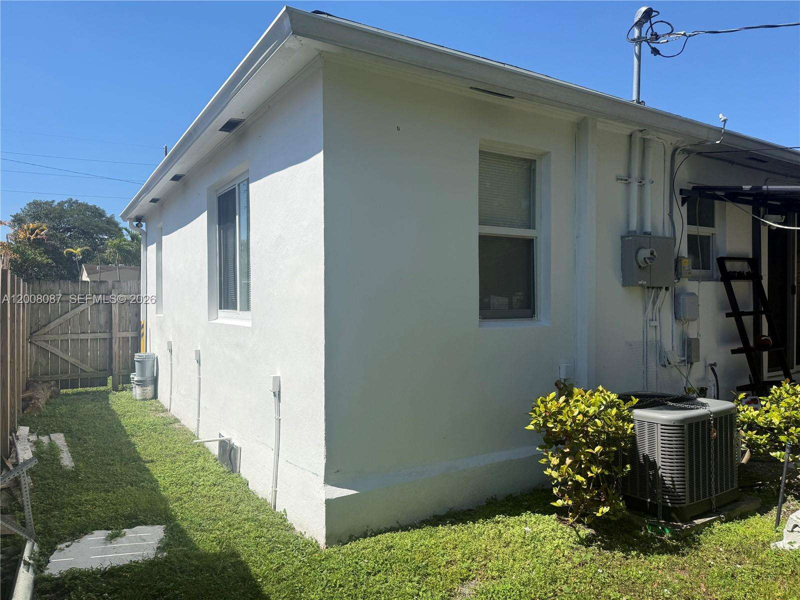2323 Cleveland St, Hollywood, FL 33020 - For Sale photo 19