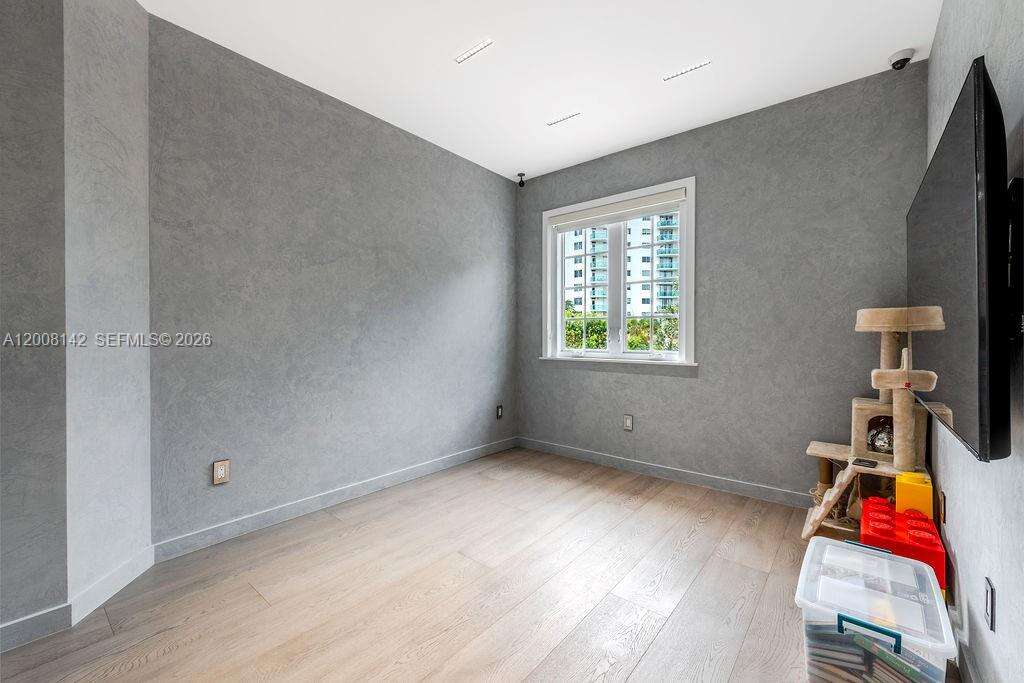 3949 194th Ln, Sunny Isles Beach, FL 33160 | Picture 26