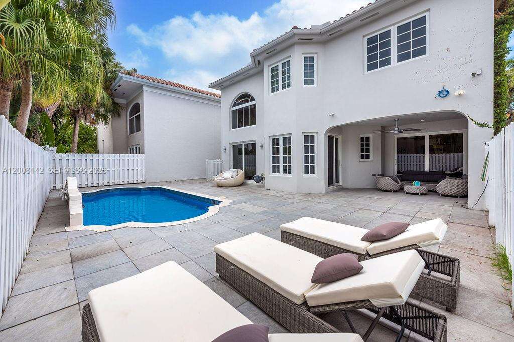 3949 194th Ln, Sunny Isles Beach, FL 33160 | Picture 32