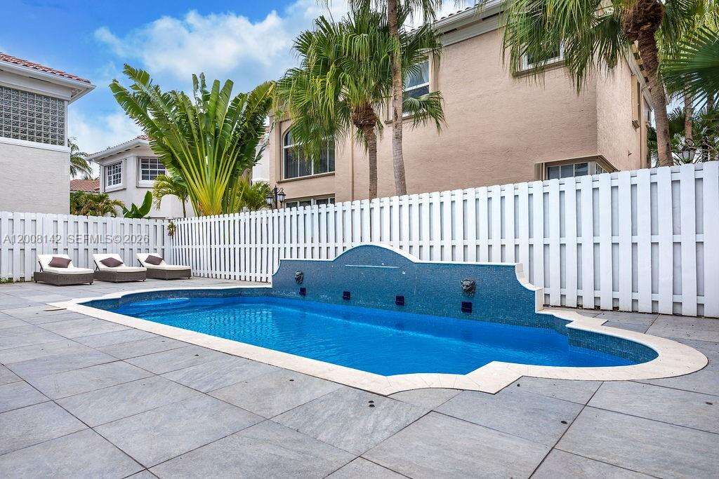 3949 194th Ln, Sunny Isles Beach, FL 33160 | Picture 35