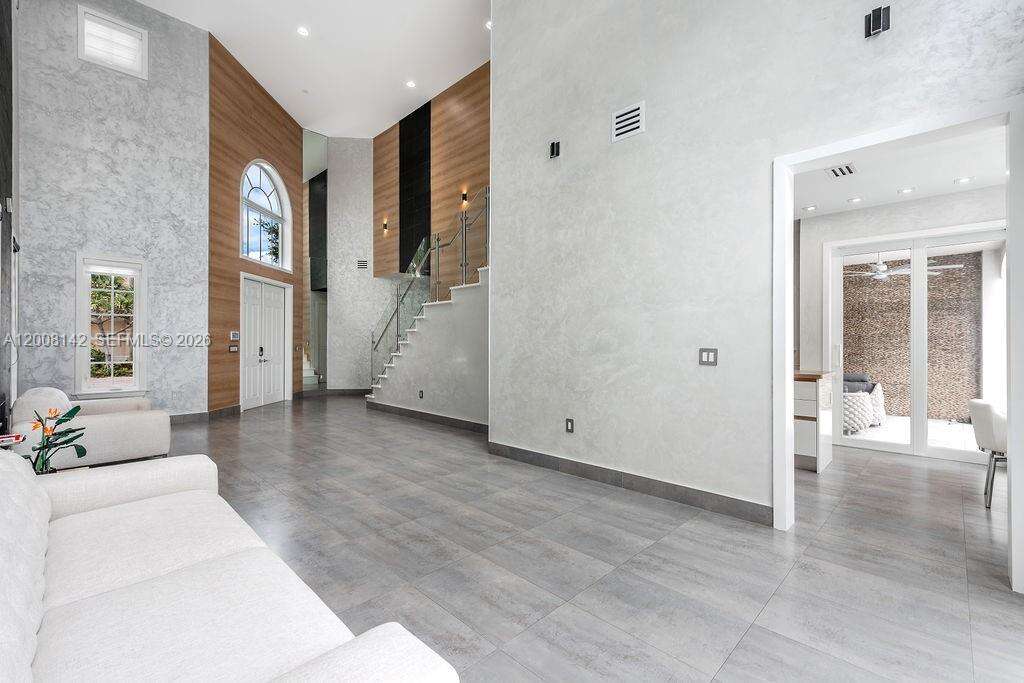 3949 194th Ln, Sunny Isles Beach, FL 33160 | Picture 7