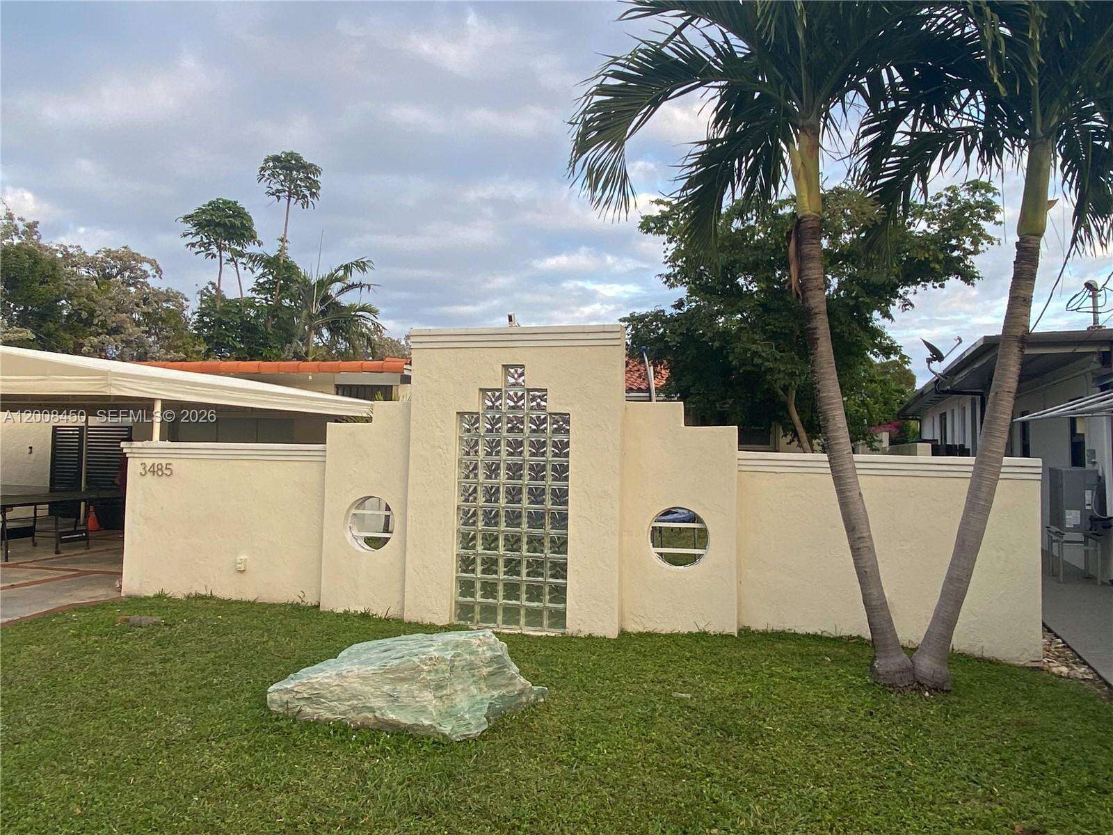 3485 Meridian Ave, Miami Beach, FL 33140 - For Sale photo 1