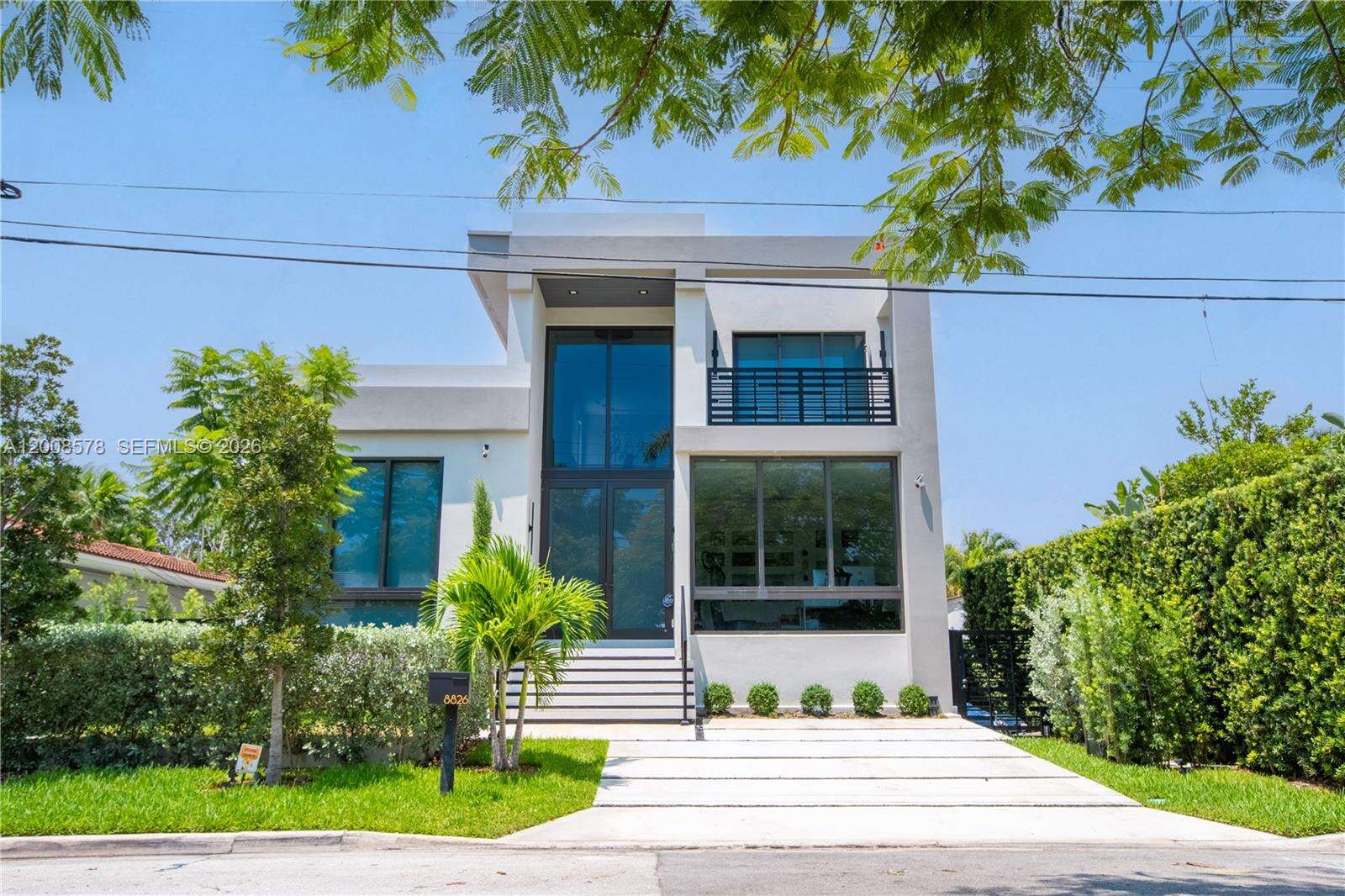 8826 Froude Ave, Surfside, FL 33154 | Picture 1