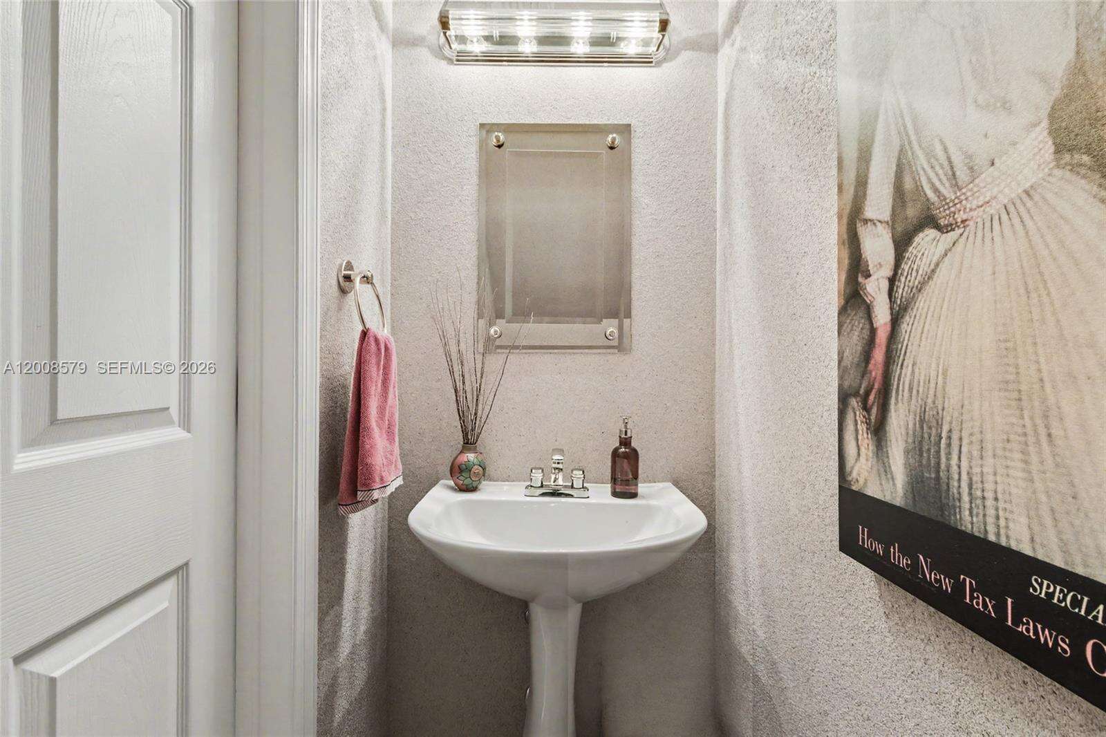 1125 Queen Palm Ct, Hollywood, FL 33019 | Picture 15