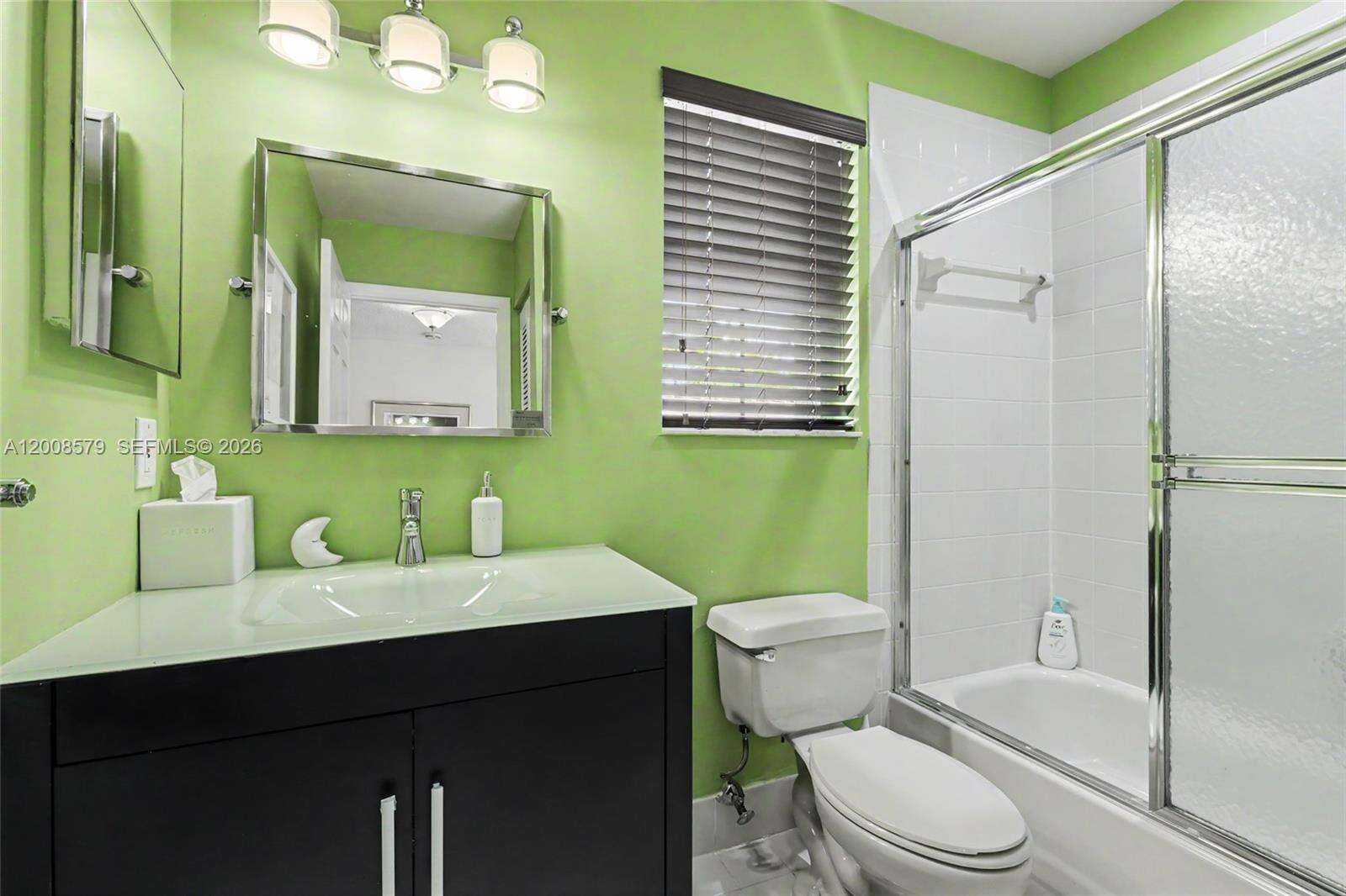 1125 Queen Palm Ct, Hollywood, FL 33019 | Picture 18