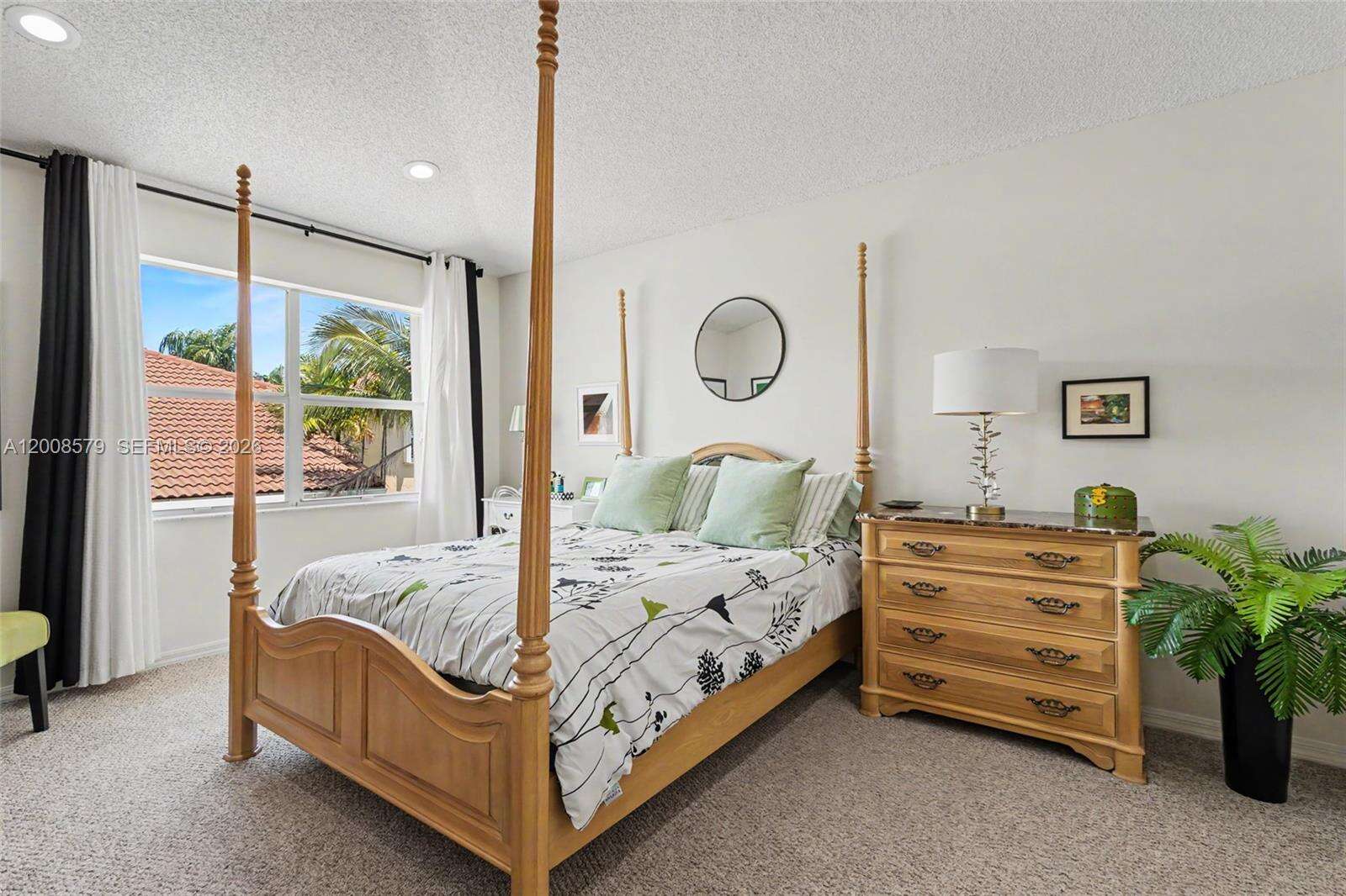 1125 Queen Palm Ct, Hollywood, FL 33019 | Picture 21