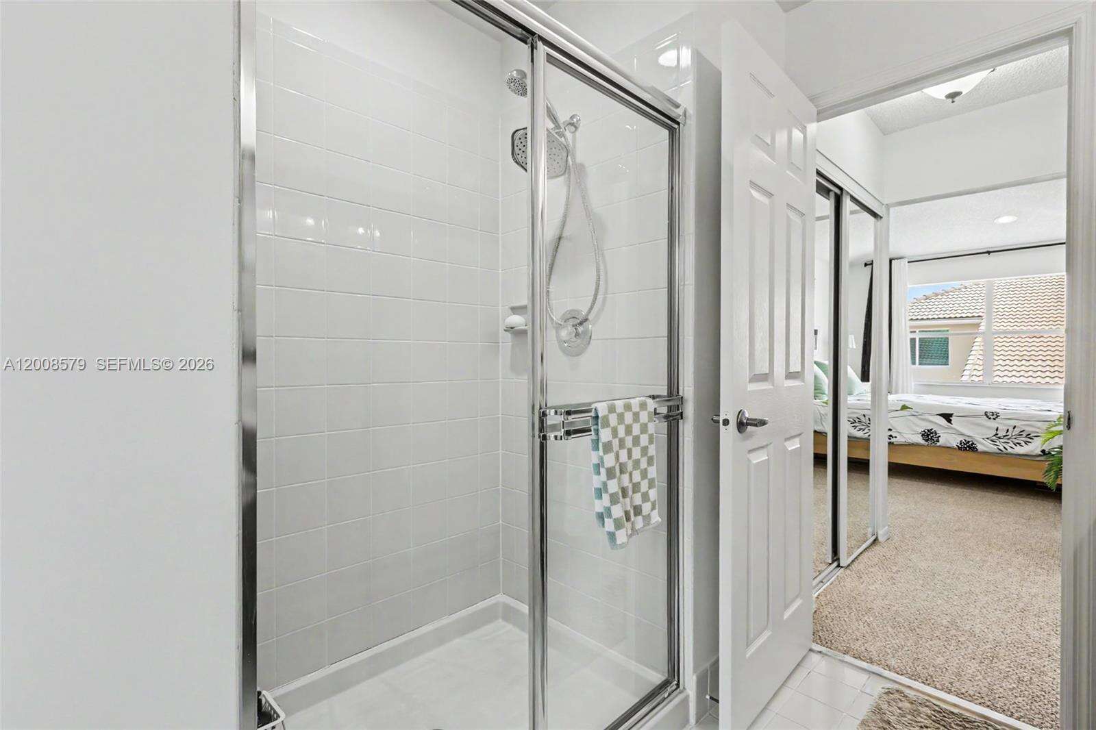 1125 Queen Palm Ct, Hollywood, FL 33019 | Picture 24